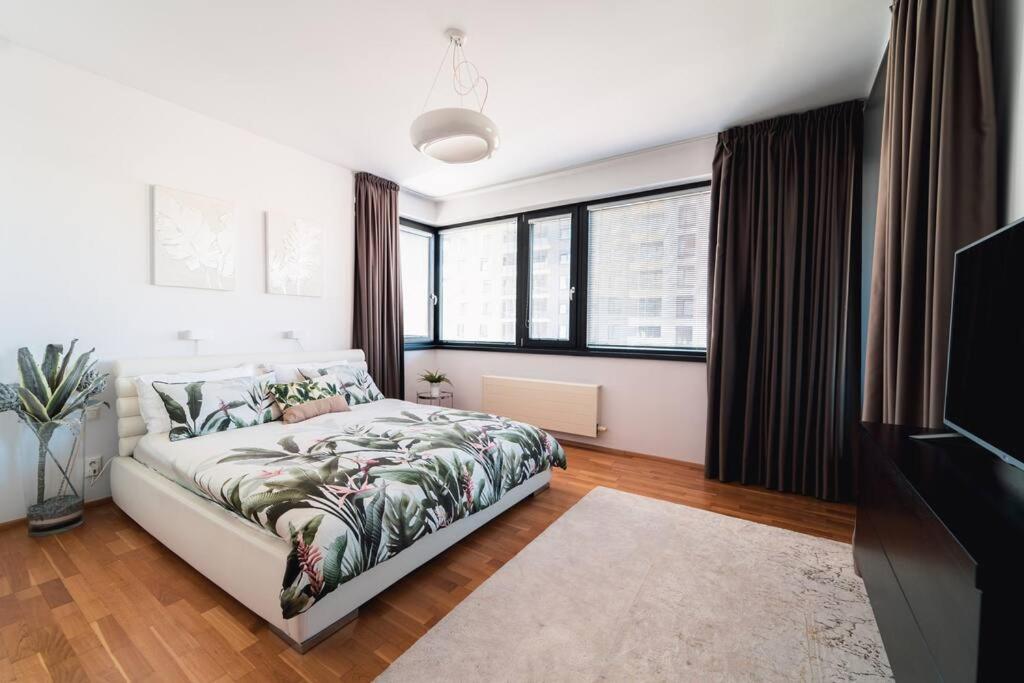 Prague Marina River View Apartment Close To City Centre Free Parking Esterno foto